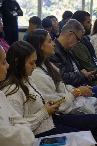 Comunhão entre os alunos no Seminário Bíblico Palavra da Vida